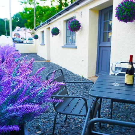 Staycation At Pine Cottage, A Newly Refurbished Holiday Cottage Goodwick Exterior photo