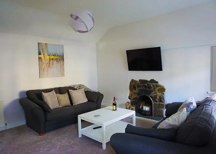 Staycation At Pine Cottage, A Newly Refurbished Holiday Cottage