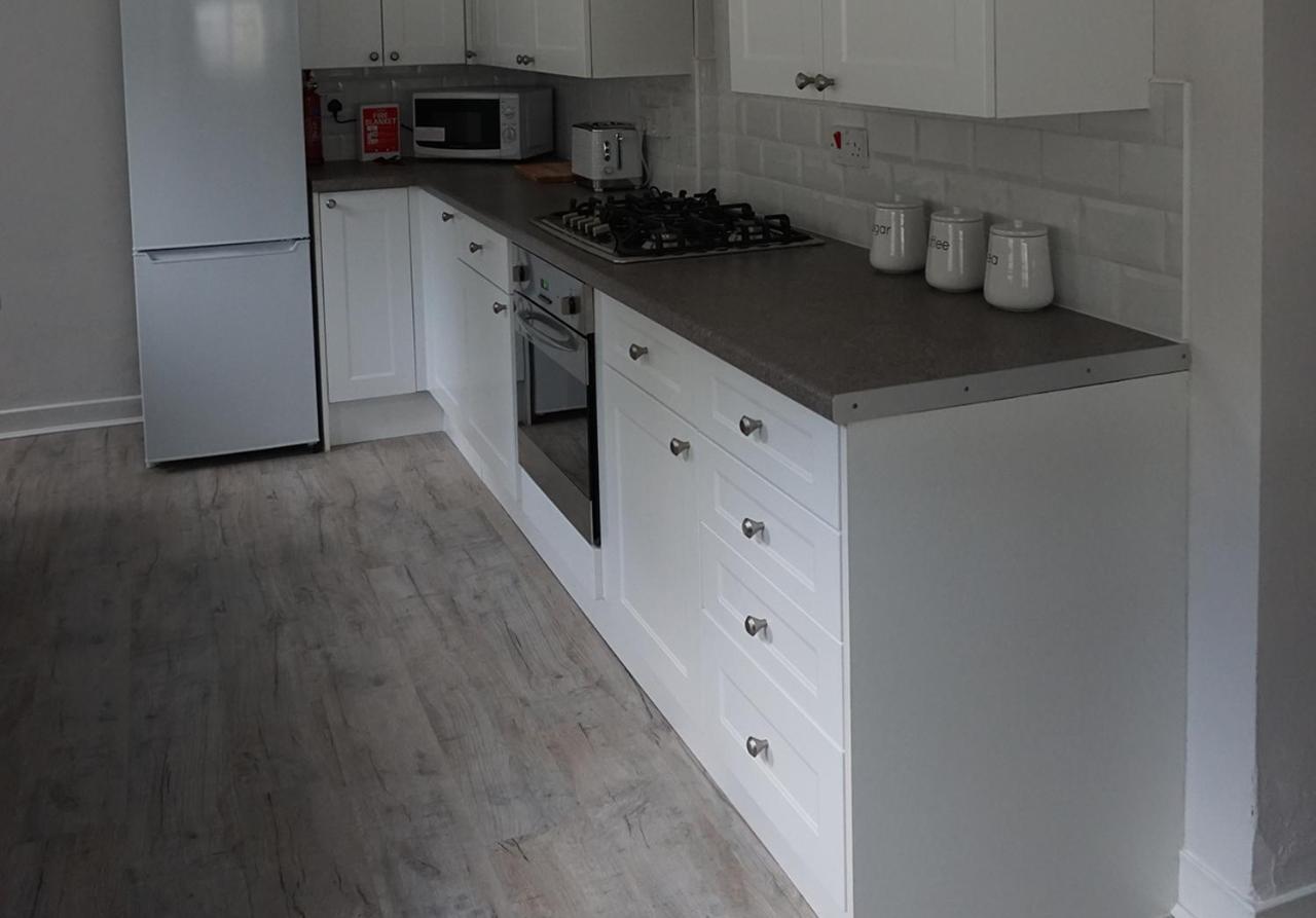 Staycation At Pine Cottage, A Newly Refurbished Holiday home